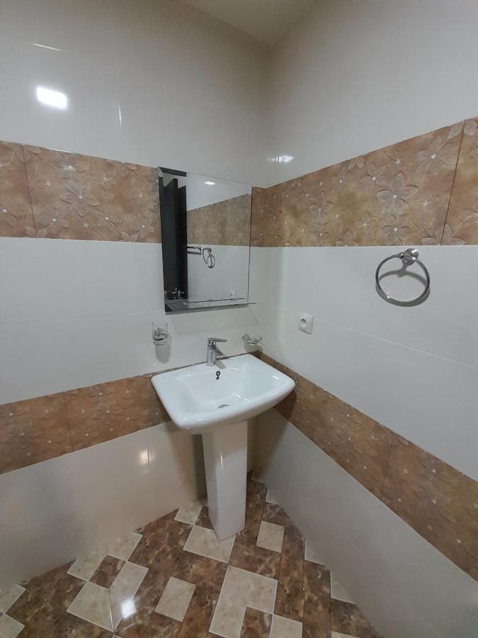 Art Guest House In Kaskad Ereván Habitación foto